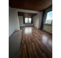 2 Zimmer Wohnung + Küche Bad - 350,00 EUR Kaltmiete, ca.  60,00 m² in Ovelgönne (PLZ: 26939)