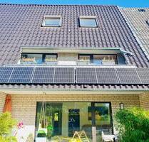 LICHTDURCHFLUTETES REIHENHAUS INKL. GARAGE IN ALTWARMBÜCHEN - Isernhagen