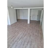 neu sanierte 2 Zimmer Erdgeschosswohnung mit Einbauküche - Bad Frankenhausen/Kyffhäuser