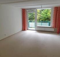 Helle, geräumige 2-Zi-Wohnung Balkon, EBK, Bad Segeberg - Geesthacht