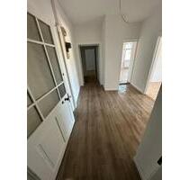 Frisch sanierte 4 Zimmer Whg perfekt für WG‘s - Marburg