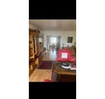 90 m2 • 3 Zimmer • Balkon • Stellplatz • Schwimmbad - Bretten