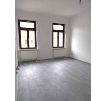 Helle kleine Zweiraum-Wohnung - 400,00 EUR Kaltmiete, in Leipzig (PLZ: 04347) Nordost