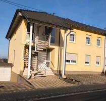 2 Familienhaus Schwalbach - 399.000,00 EUR Kaufpreis, ca.  200,00 m² in Schwalbach (PLZ: 66773)
