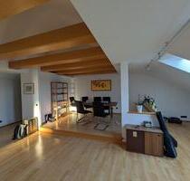 Lichtdurchflutete 3.5 Zimmer Wohnung - Regensburg Galgenberg