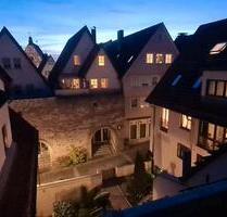 73 qm, 2-Zimmer-DG-Whg., Loggia, TG-Stellplatz inkl., - Leonberg