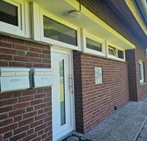 Renovierte und geräumige 2-Zimmmerwohnung zentral in Veenhusen - Moormerland
