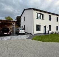 Modernes und energieeffizientes Neubauhaus mit 5 Zimmern - Wendisch Rietz