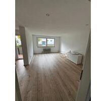 4,5 Zimmer Wohnung mit Balkon Einbauküche und Garage - Schelklingen