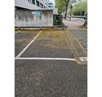Parkplatz im Neuenheimer Feld - 70,00 EUR Kaltmiete, ca.  17,27 m² in Heidelberg (PLZ: 69115) Bahnstadt