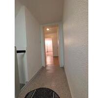 Renovierte 2 Zimmer DG Wohnung Zentrum Flammersfeld