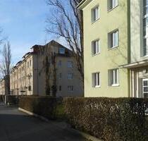 +++ Hübsche Erdgeschosswohnung mit Balkon ins Grüne +++ - Dresden Blasewitz