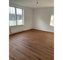 Frisch sanierte 120 qm Wohnung über zwei Etagen - Siek