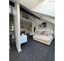 Moderne 2-Zimmer DG Wohnung mit ausgebauten Dachboden - Manching