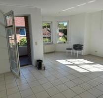 Ü40-Wohnung Hochpaterre 3Z,K,B,Abs,Balkon + Suiterrainwhg.1Z Bad - Bad Zwischenahn