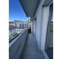 Charmante 2-Zimmer-Wohnung mit Balkon in Karlsruher Südstadt- Auch als WG möglich!