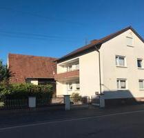 Großes gepflegtes EFH - 489.000,00 EUR Kaufpreis, ca.  160,00 m² in Neuburg am Rhein (PLZ: 76776)