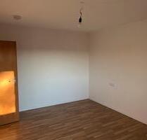 3½-Zimmer-Wohnung mit Garten, Balkon und Stellplatz - Owen