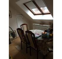 Dachgeschosswohnung - 450,00 EUR Kaltmiete, ca.  53,00 m² in Neuss (PLZ: 41468) Gnadental