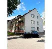 2-Zimmer-Erdgeschosswohnung direkt an der U1 Balkon&Stellplatz - Ahrensburg