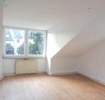 2 ZIMMER WOHNUNG WANNENBAD RHEINNÄHE FRISCH RENOVIERT WARM 595€ - Königswinter