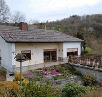 Freistehendes Haus mit großem Garten in Retterath Eifel - Uersfeld