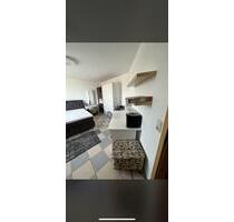 WG Zimmer in einem luxuriösen Wohnung - Ansbach