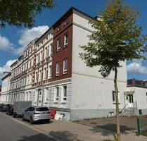 Charmante 2-Zimmer-Wohnung mit separatem Eingang & Balkon – ab 01.10.2025 verfügbar! - Wilhelmshaven Heppens