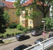 2-Raum-Whg. m. Balkon und optional Garage in Karlshorst ab 01.10. - Berlin Lichtenberg