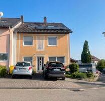Einfamilienhaus - 480.000,00 EUR Kaufpreis, ca.  240,00 m² in Zweibrücken (PLZ: 66482)