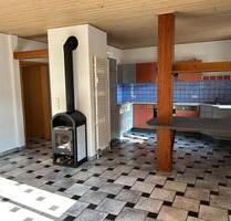 2-Zimmer-Wohnung, ca. 60 m₴ zu vermieten - Schramberg