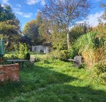 Charmantes Haus im Grünen mit traumhaftem ruhigen Garten - Diedorf