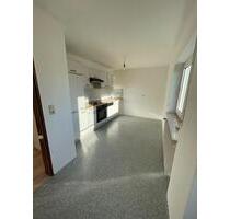 Charmante 1-Zi-Wohnung mit Balkon - Ideal für Singles u. Pendler - Veitsbronn