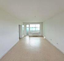 SOFORT FREI!!! Gut geschnittene 4- Zimmerwohnung mit Balkon und Aufzug in Bad Hersfeld