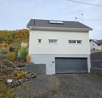 Ruhig gelegenes Einfamilienhaus in Südhanglage - Neunkirchen