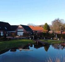 Exkl. Einfamilienhaus, Pferdestall, Schwimmbad und Sauna - Hage