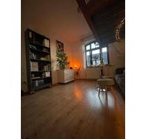 Schöne Wohnung zur Untermiete - 550,00 EUR Kaltmiete, ca.  37,00 m² in Leipzig (PLZ: 04317) Südost