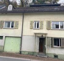 Haus zum Verkauf - 48.000,00 EUR Kaufpreis, in Gückingen (PLZ: 65558)