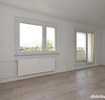 Mit Treppenbonus - 353,00 EUR Kaltmiete, ca.  65,09 m² in Halle (Saale) (PLZ: 06132) Silberhöhe