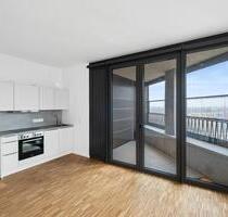 Experience Elevated Living – Exklusives 3-Zimmer-Apartment mit zwei Loggien im ikonischen Spring Tower - Berlin Mitte