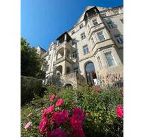 Altbau mit 2 Balkonen, Kamin und 2 Bädern - Dresden Cotta