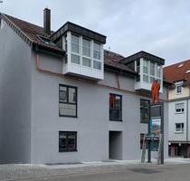 Stilvolle 2-Zimmer-Wohnung mit Balkon und Einbauküche in Wernau - Wernau (Neckar)