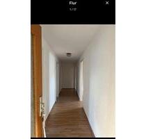 Ruhige Dachgeschoss Wohnung - 1.000,00 EUR Kaltmiete, in Malsch (PLZ: 76316)