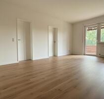 Top-saniert mit neuer Küche - Stilvolle Wohnung in schöner Lage in Heiningen