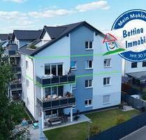 DIETZ: Hochwertige 4-Zimmer-Wohnung mit Parkett, 2 Bäder, 2 Balkonen, optionaler Garagenstellplatz! - Obertshausen