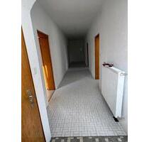Frisch sanierte 3 Zimmerwohnung im Herzen Nieheim zentral!