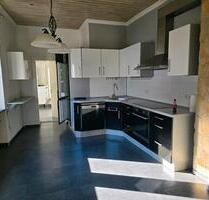 Haus in zentraler Lage - 1.450,00 EUR Kaltmiete, ca.  220,00 m² in Mayen (PLZ: 56727)