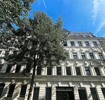 Charmante Dachgeschosswohnung mit 3 Zimmern & Balkon in Gohlis-Süd - Leipzig Mitte
