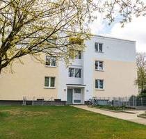 Großzügig geschnittene 3 Zimmer-Wohnung im Erdgeschoss mit Balkon - Bielefeld Heepen