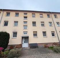 2 Raum Wohnung in Löbnitz - 35.000,00 EUR Kaufpreis, ca.  52,00 m² in Delitzsch (PLZ: 04509)